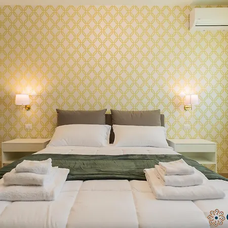 Einaudi By Apulia Гостевой дом Бари