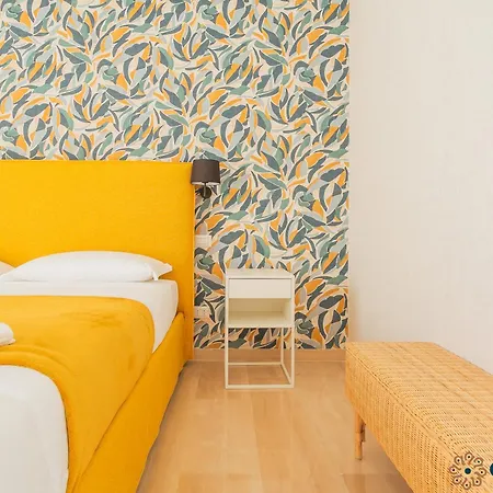 Гостевой дом Einaudi By Apulia