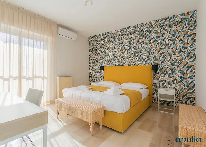 Einaudi By Apulia 3*