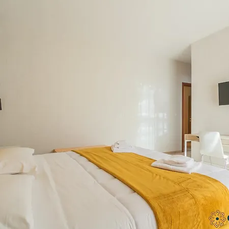 게스트하우스 Einaudi By Apulia 3*