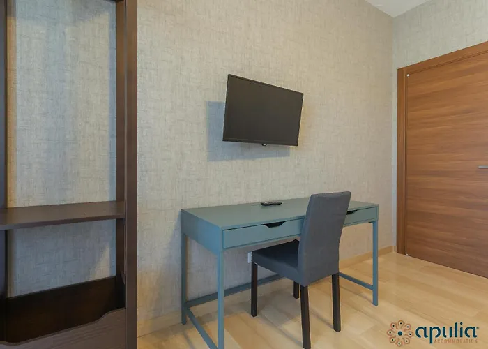 Einaudi By Apulia 3* Bari